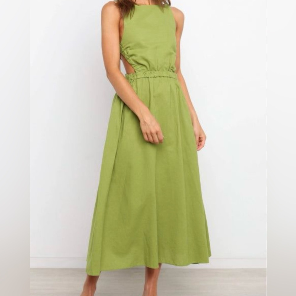 NWOT Petal & Pup Green Sleeveless Maxi Dress
